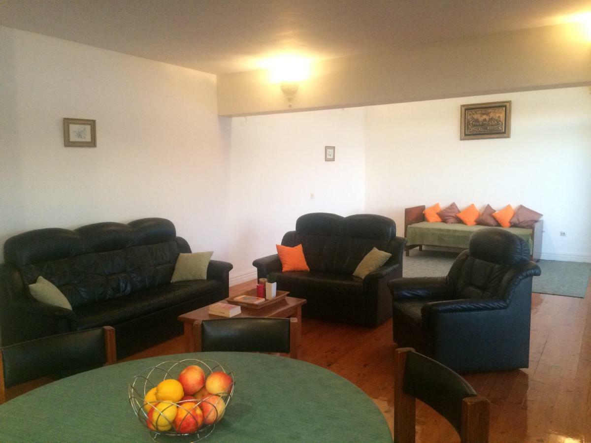 Apartments Maslina Zaboric Bagian luar foto
